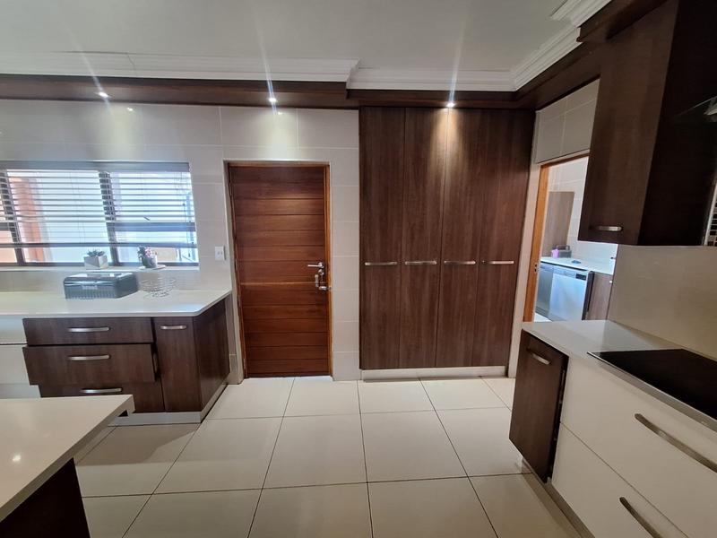 4 Bedroom Property for Sale in Flamwood North West